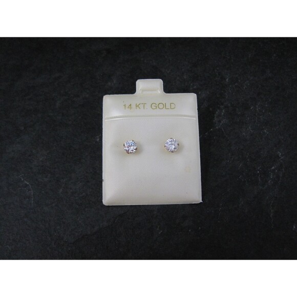 Vintage 5mm Cz Stud Earrings 14K Gold Filled New Old Stock - Picture 8 of 10